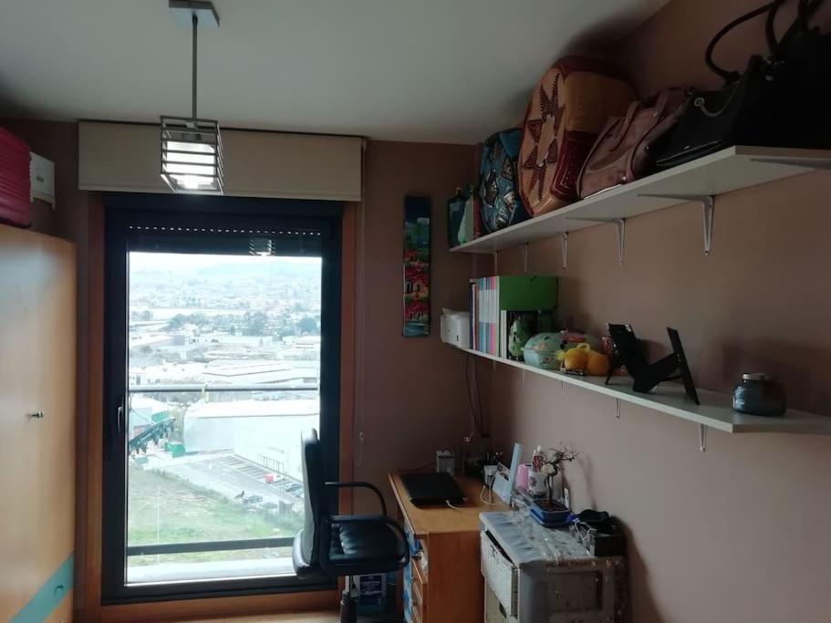 Habitacion En Piso Compartido Cerca De Playa De Samil Vigo Exterior foto